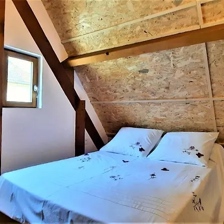 Le Chalet A La Campagne Location Du Samedi Au Samedi *
