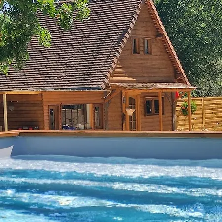 Le Chalet A La Campagne Location Du Samedi Au Samedi Дом отдыха *